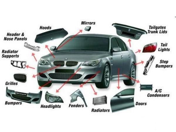 Продам кузовные запчасти (фары, капот, двери, крыло, крыша, багажник)