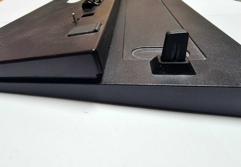 Lenovo ThinkPad Ultra Dock 40A2 - Докинг станция