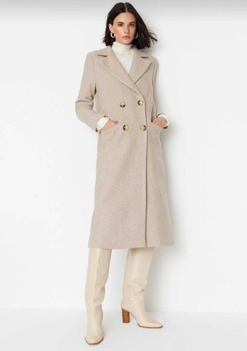 Дълго дамско палто