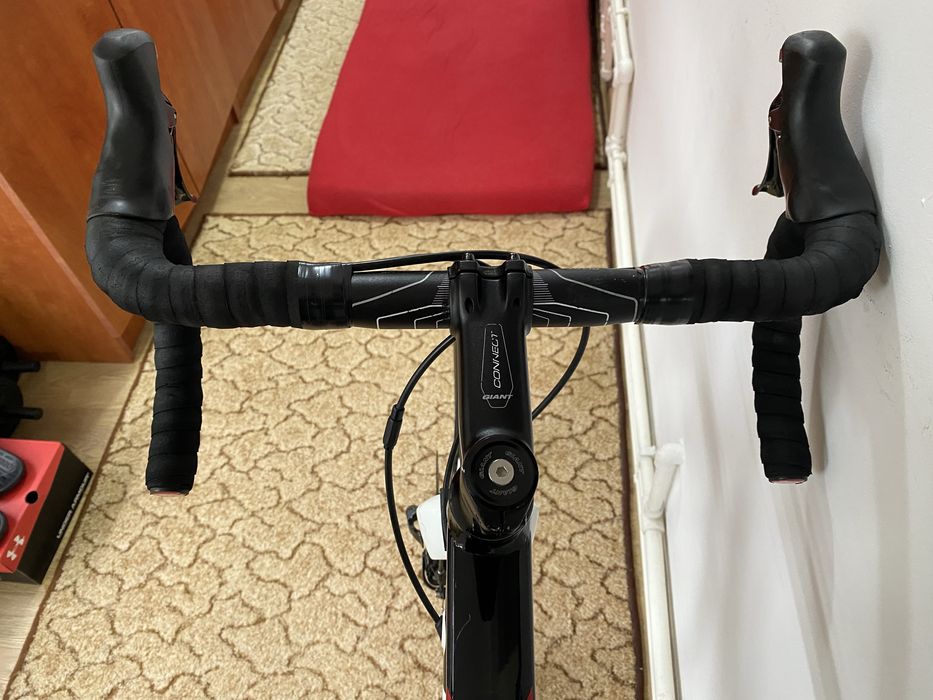 Bicicleta cursiera carbon ML Giant roți 29 impecabila 2x11 viteze