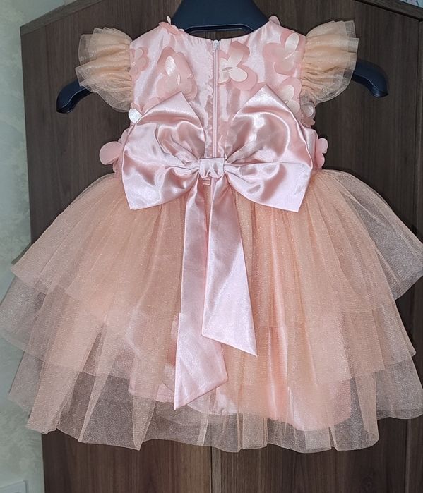 Официална бебешка рокля - цвят праскова