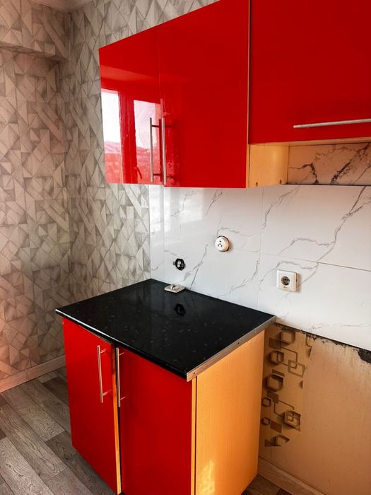 Продам кухонный гарнитур