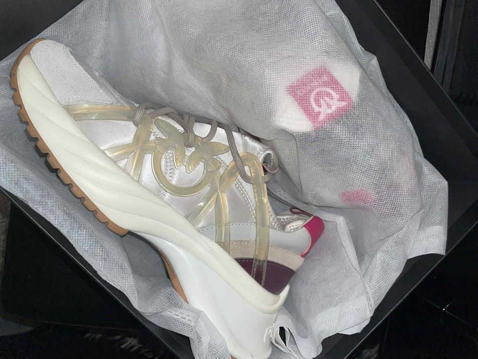 Маратонки Pinko