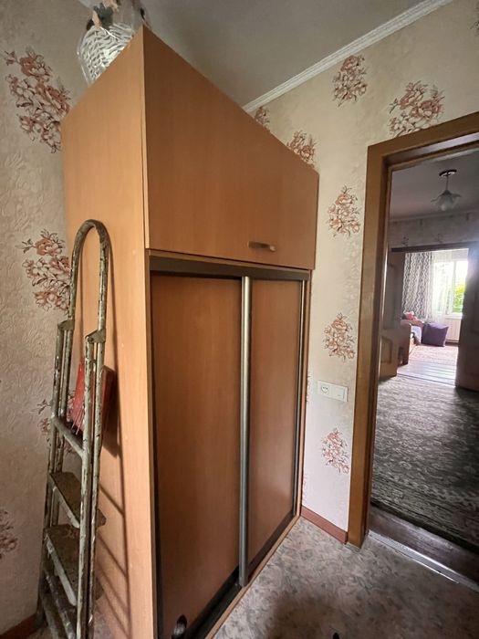 Продаем шкафы . Каждый за 5000 тенге