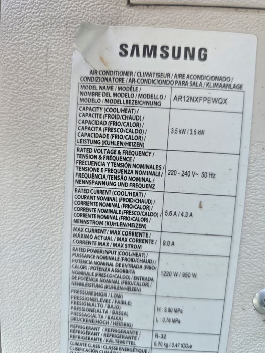 Aer connditionat Samsung, inverter, cu montaj inclus