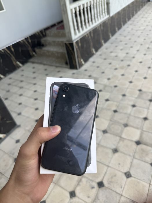 iPhone XR 64gb LL/ Black