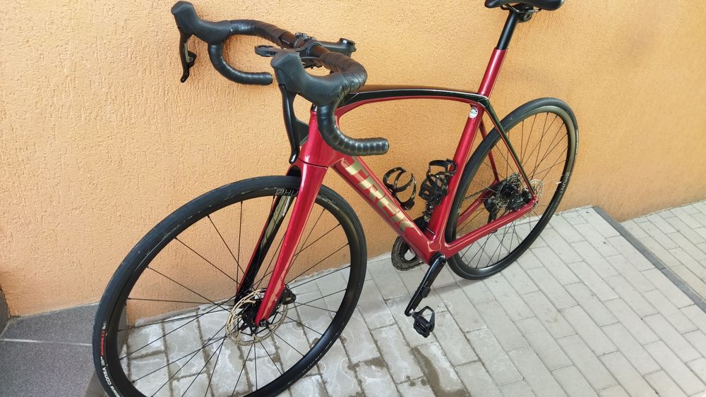 Cursiera Trek Domane -Sram Rival Axs
