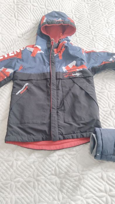 Куртки весеннее и зимнее