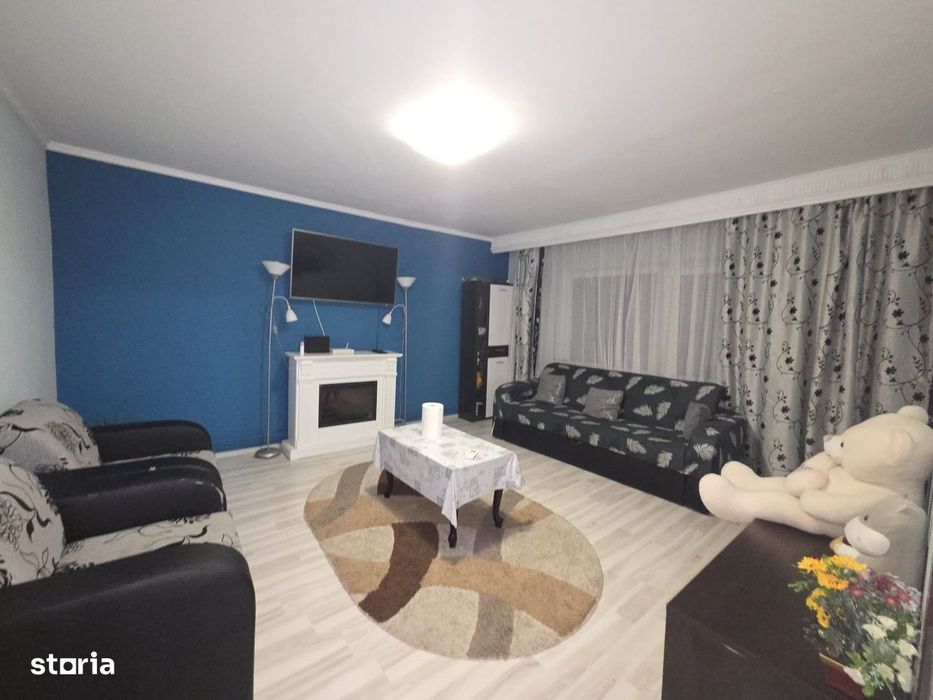 Apartament 3 camere de vanzare Bibescu - Voda