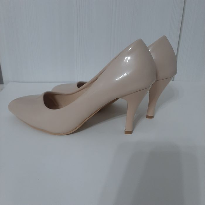 Продам новые туфли