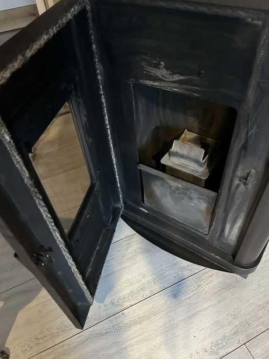 Пелетен котел GoldenFire GF24 с – 24 kW,  с водна риза