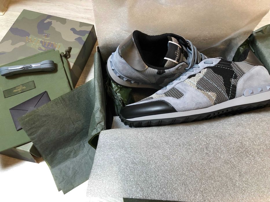 Valentino Garavani sneakers 43, originali, full box, retail 580 euro