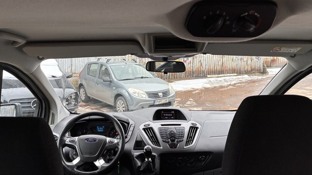 Vand Ford transit euro 6 custom avariat,lovit recent adus