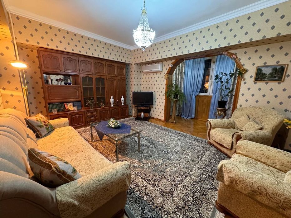 Продажа 2/2/9 67м2 на ЦУМ, ор-р: посольство Кореи