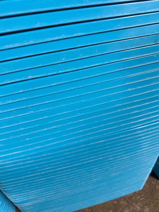 Разносы пластиковые