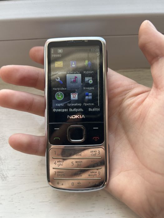 Продам Nokia 6700