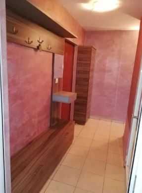 Дава се под наем Двустаен апартамент в Бургас, Меден рудник - зона А - 52 кв.м за 140 € - Снимка #7