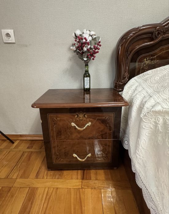 Спальный гарнитур
