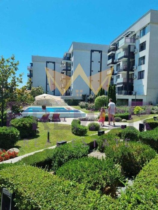 Дава се под наем Тристаен апартамент в Варна, м-т Евксиноград - 120 кв.м за 612 € - Снимка #7