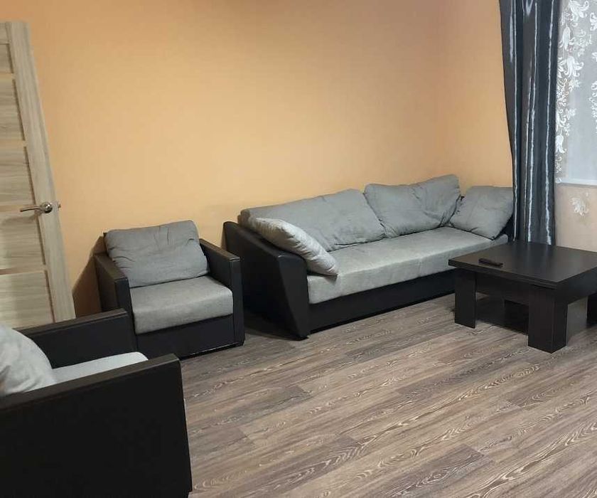 Дава се под наем Двустаен апартамент в Пловдив, Тракия - 55 кв.м за 306 € - Снимка #1