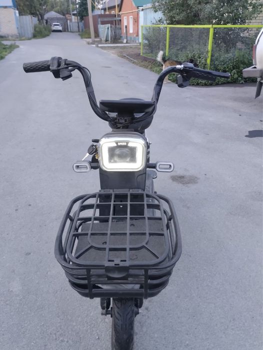 Продам электросомокат