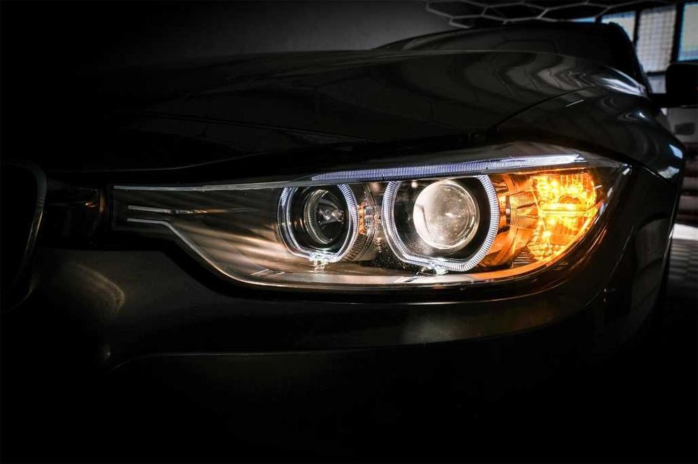 Faruri Angel Eyes BMW Seria 3 F30 F31 (2011-2015) Xenon Look