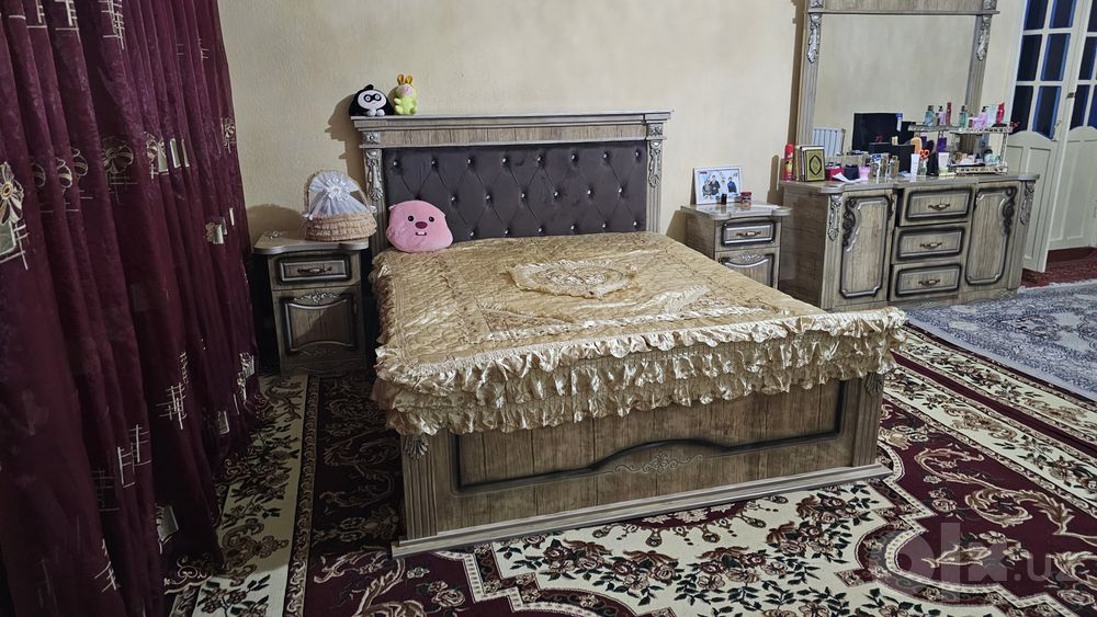 Spalni mebel komplekt srochno sotiladi