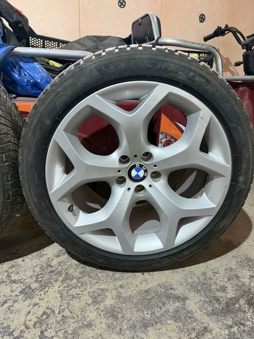 Диски и шины BMW e70. R20