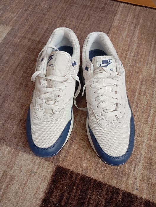 Маратонки Nike Air Max 1 Essential