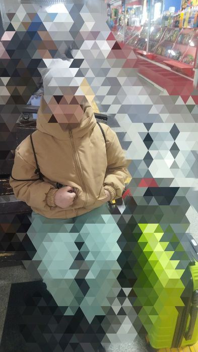 Куртка для девочки 10 - 12 лет