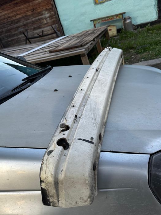 Продам усилитель бампера