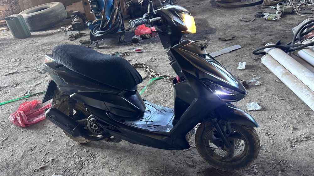 Продам Мопед М 8 （Angel 49 CC）