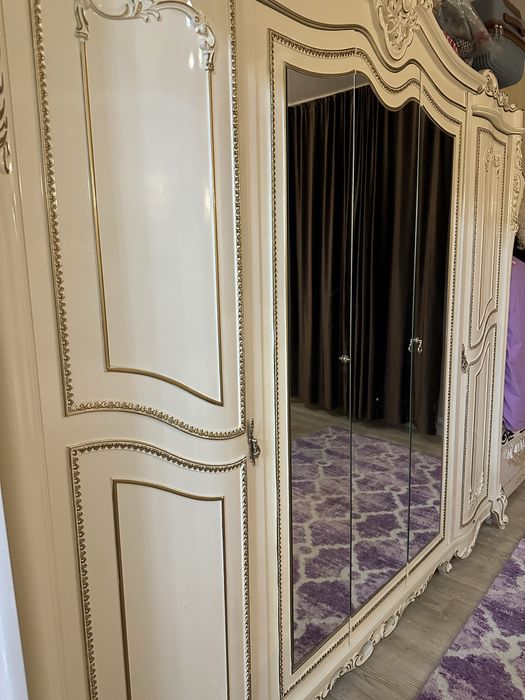 Спальный мебель.