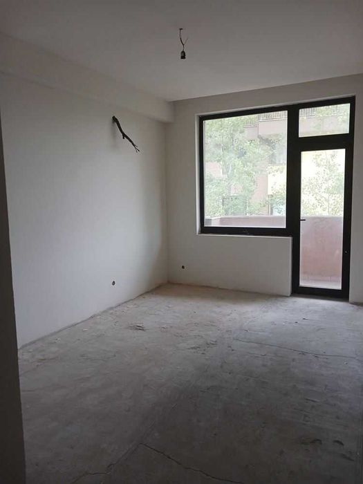 Продава се Тристаен апартамент в София, Център - 80 кв.м за 1963 €/кв.м - Снимка #1