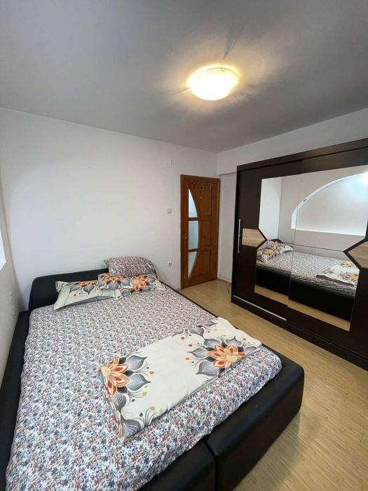 Apartament 2 camere + parcare privata de inchiriat in craiova 680 lei