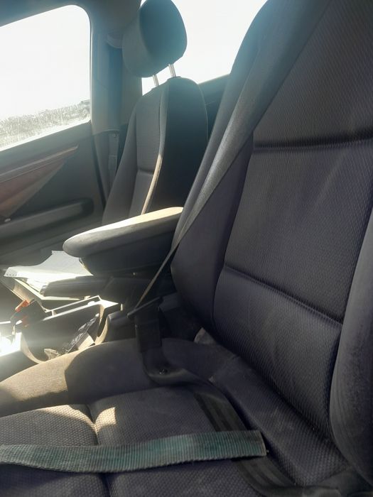 Продавам ауди а4 бензин на части