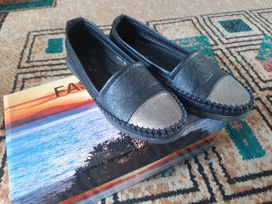 Көктемге, жазға аяқ киімдер