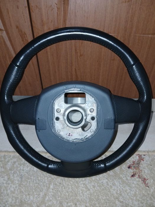 Мултифункционален волан за Audi A4 B8