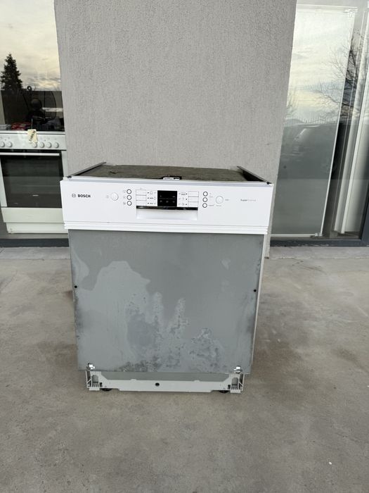 Съдомиялна за вграждане Bosch SuperSilence 60 см