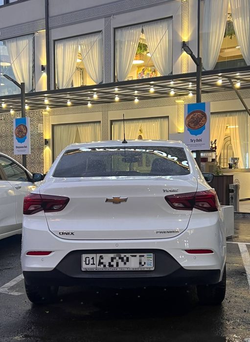 Chevrolet Onix Premier 2 Turbo AT PLUS