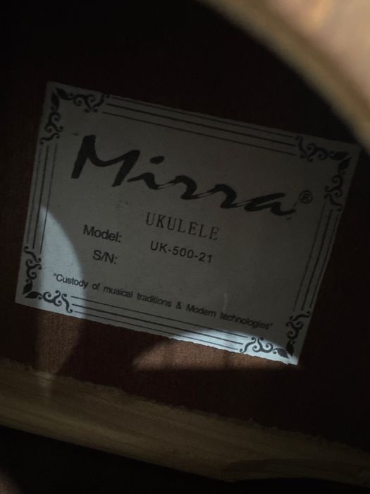 Укулеле mirra дерево