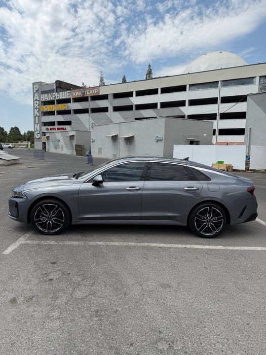 Продаю KIA k5 2L Turbo в максимальной комплектации