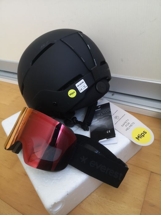 Cască noua  Ski snowboard Everest Mips cu ochelari