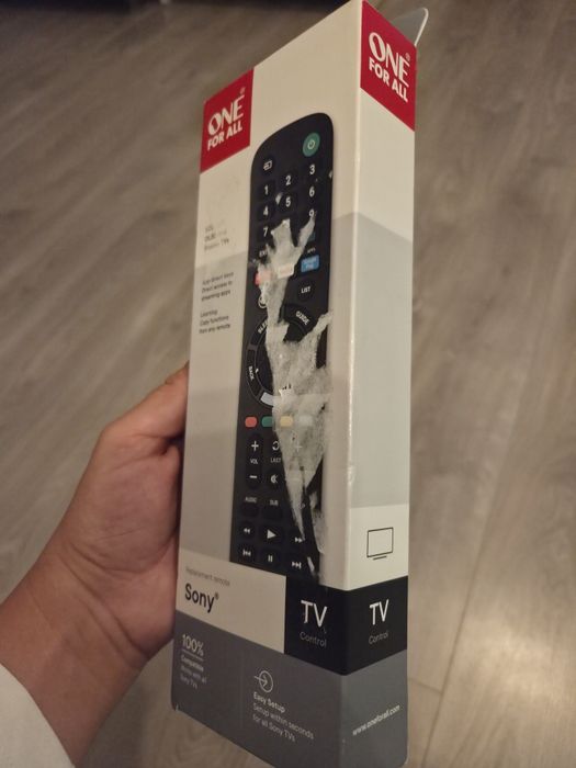 Vand telecomanda universala pentru TV SONY