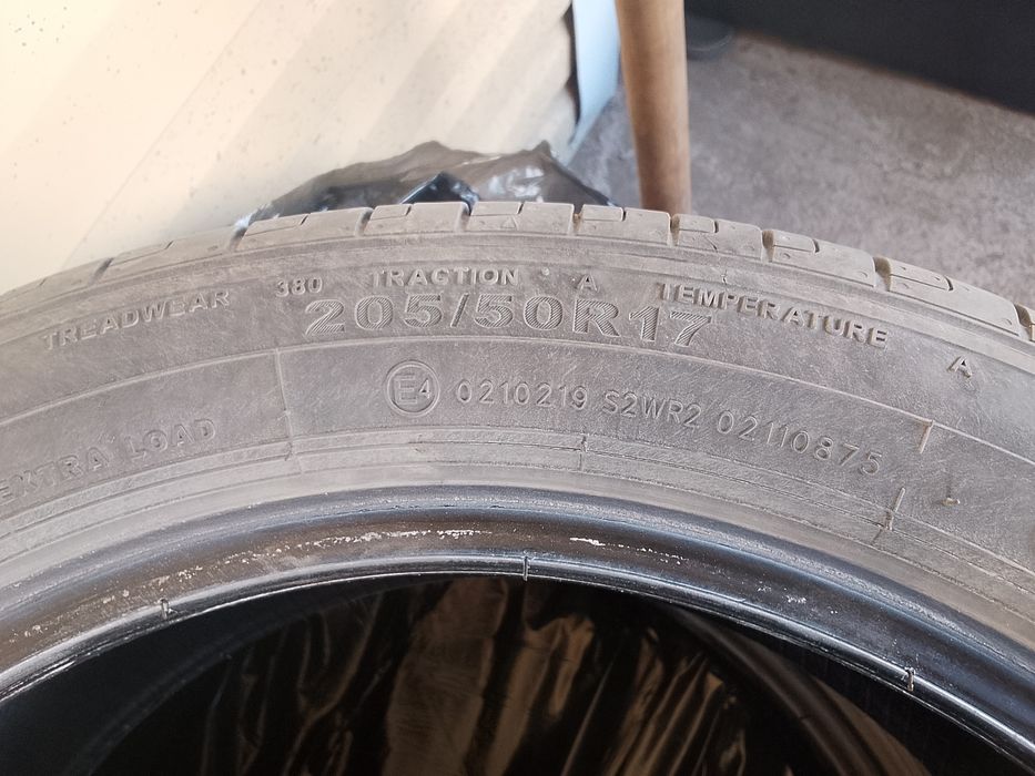 Продам срочно авто шыны