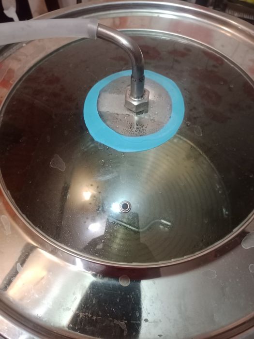 Шлем для дисциляции.