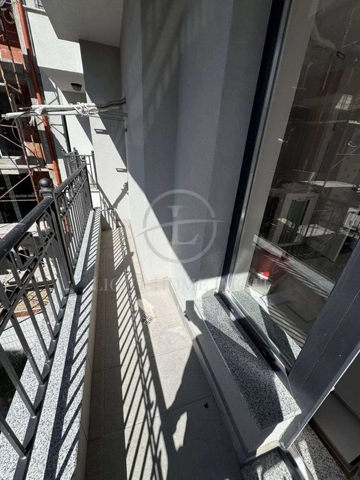 Продава се Тристаен апартамент в Пловдив, Кючук Париж - 87 кв.м за 973 €/кв.м - Снимка #11