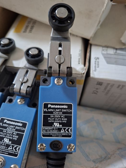 Индуктивный датчик Schneider XS630B1MAL2