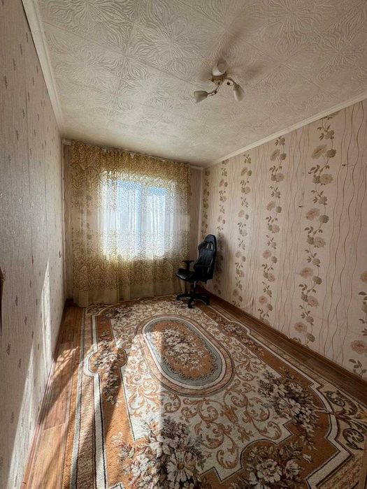 Продам 2 комнатную по Абая