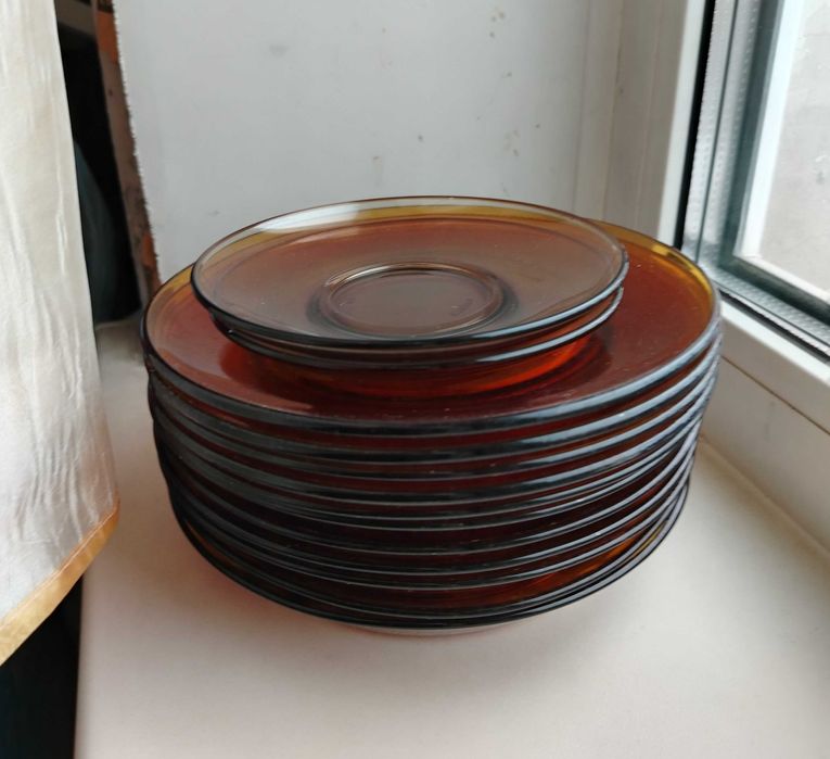 Тарелки. Подробно в описании.